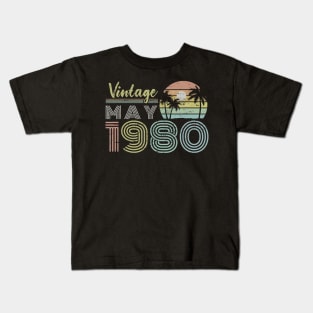 40th Birthday Gift Vintage May 1980 Forty Years Old Kids T-Shirt